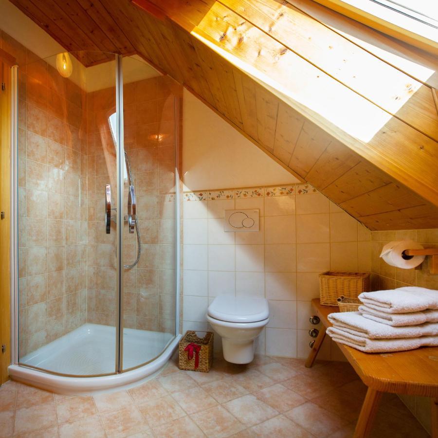 Farm Stay Pirc ラーシュコ エクステリア 写真